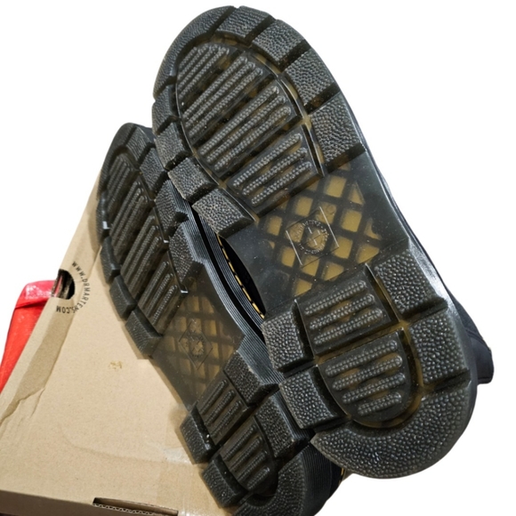 **SOLD** Dr. Martens Embury Chelsea Leather Boots - Picture 11 of 13